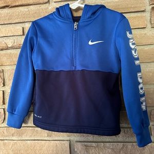 Nike sweatshirt and jogger set - 2T